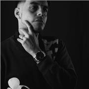 Profesor de fotografía y retoque para todos los niveles.